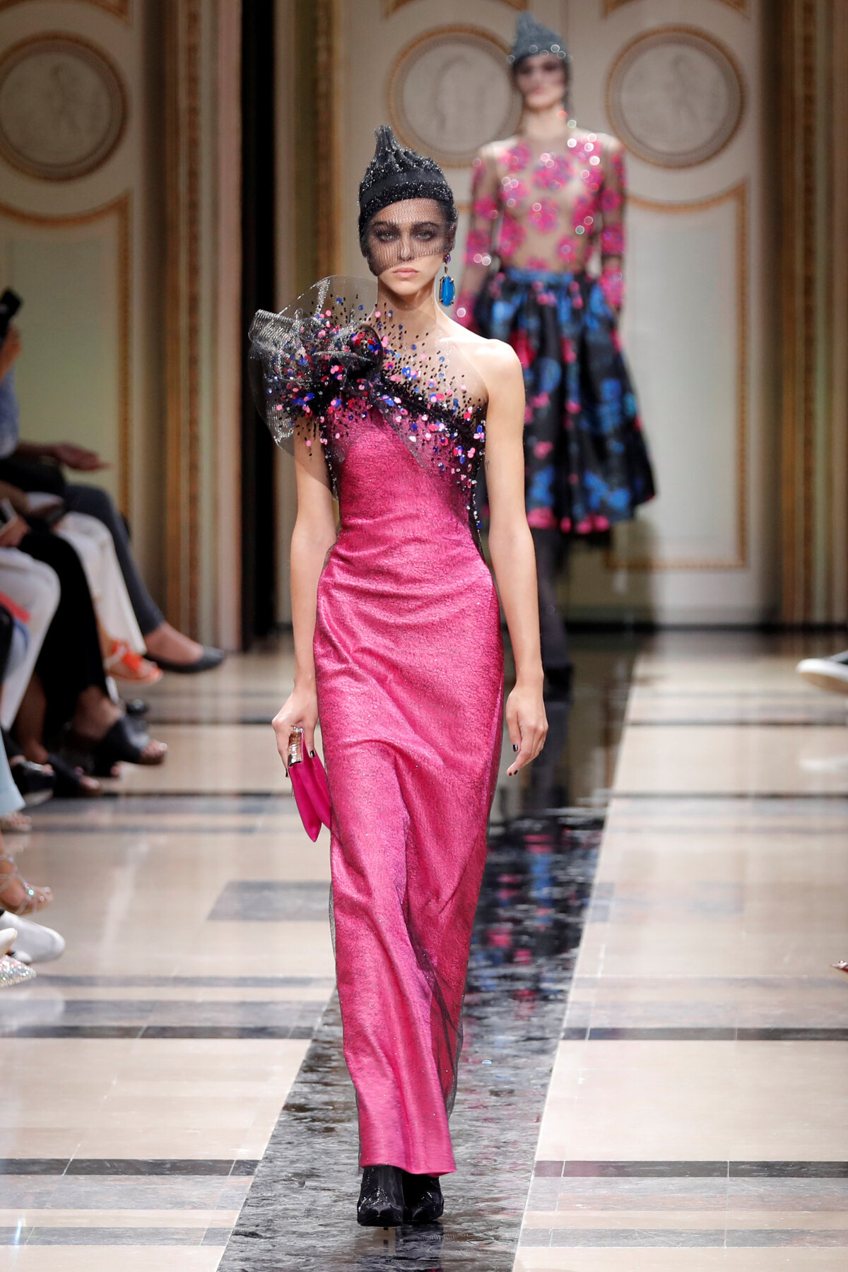 Armani Privé - najkrajšie šaty týždňa módy haute couture