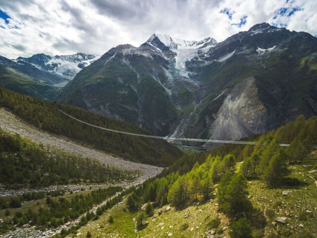 Švajčiarsko, Alpy, visutý most, Grächen, Zermatt