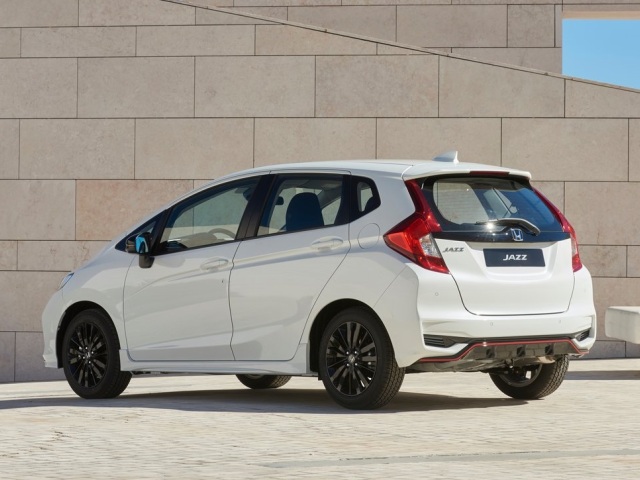 Honda-Jazz-2018-1024-05