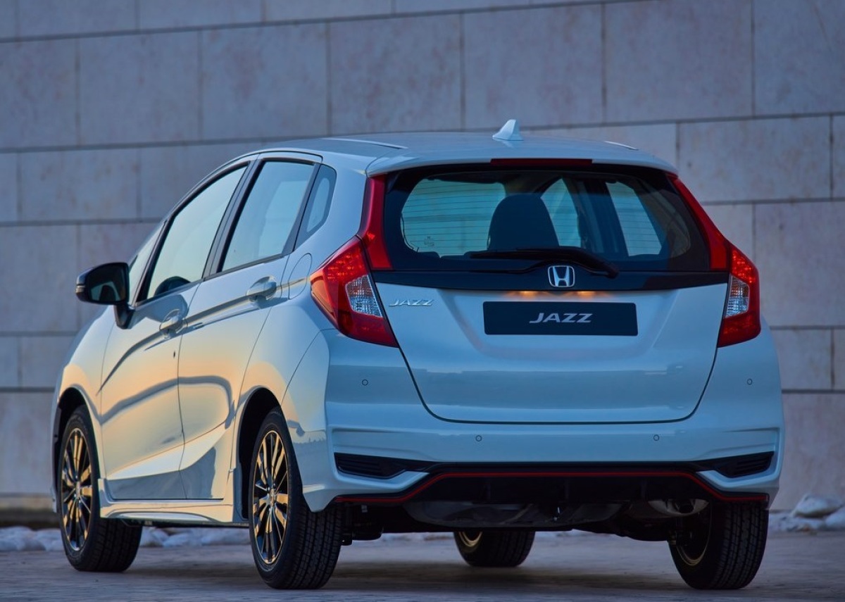 Honda-Jazz-2018-1024-04