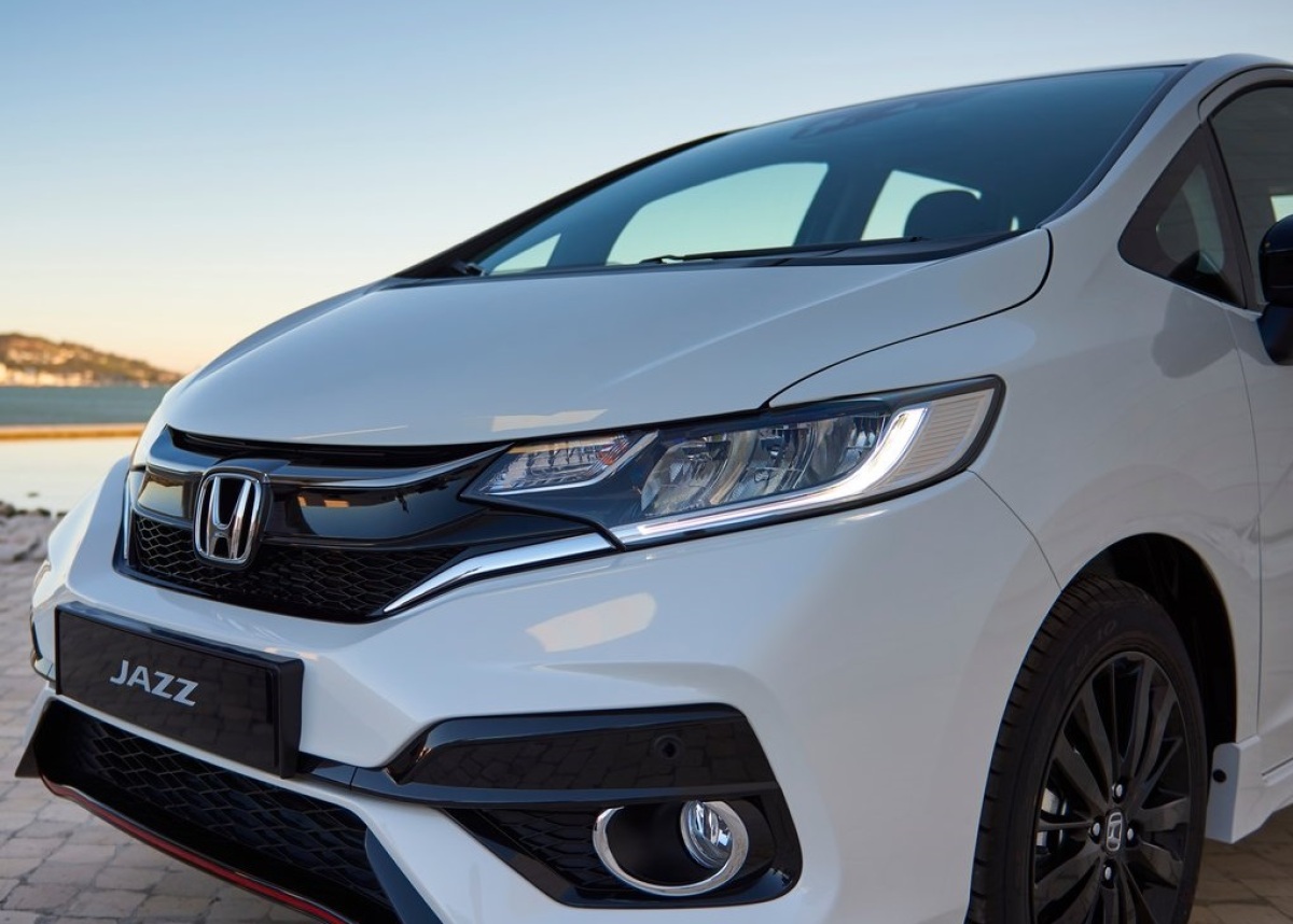 Honda-Jazz-2018-1024-0b