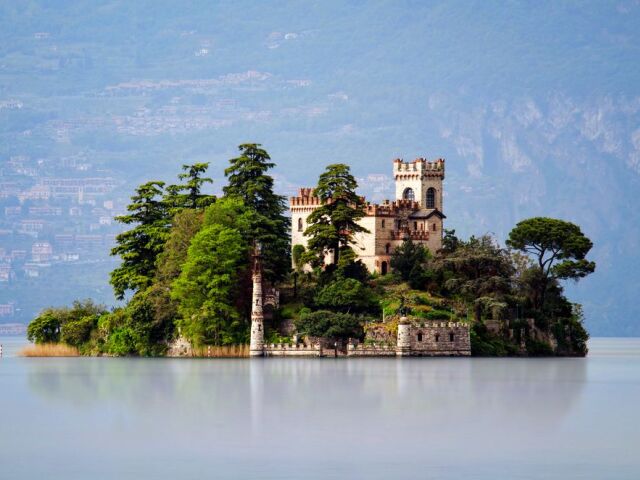 Isola di Loreto, Jazero Iseo, ostrov, Taliansko