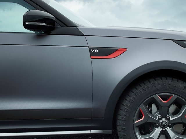 Land Rover-Discovery SVX-2018-1024-0c