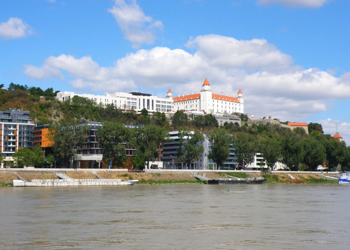 Bratislava, Dunaj, Bratislavský hrad