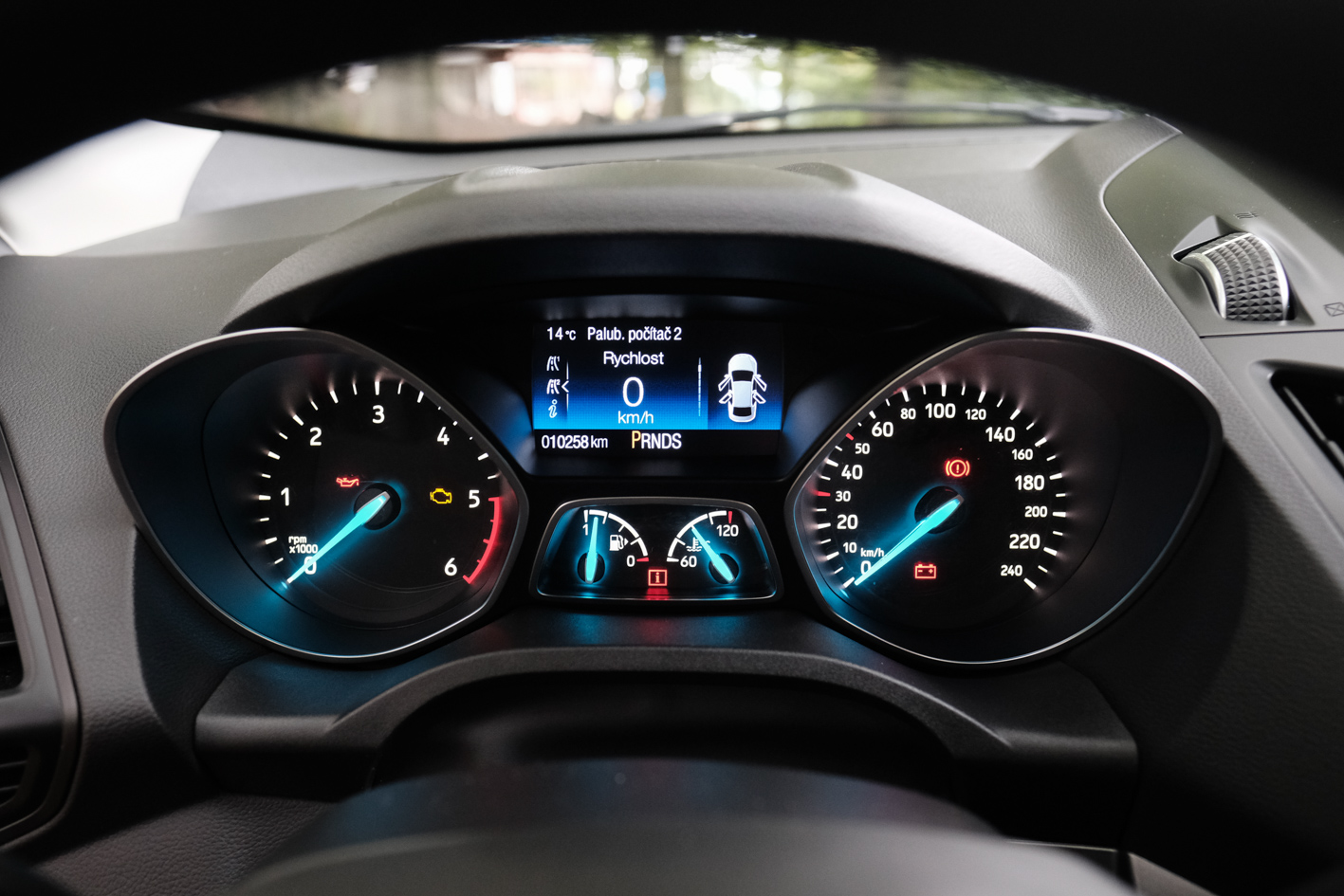 Dynamika je podľa parametrov takmer identická s benzínovým motorom EcoBoost.