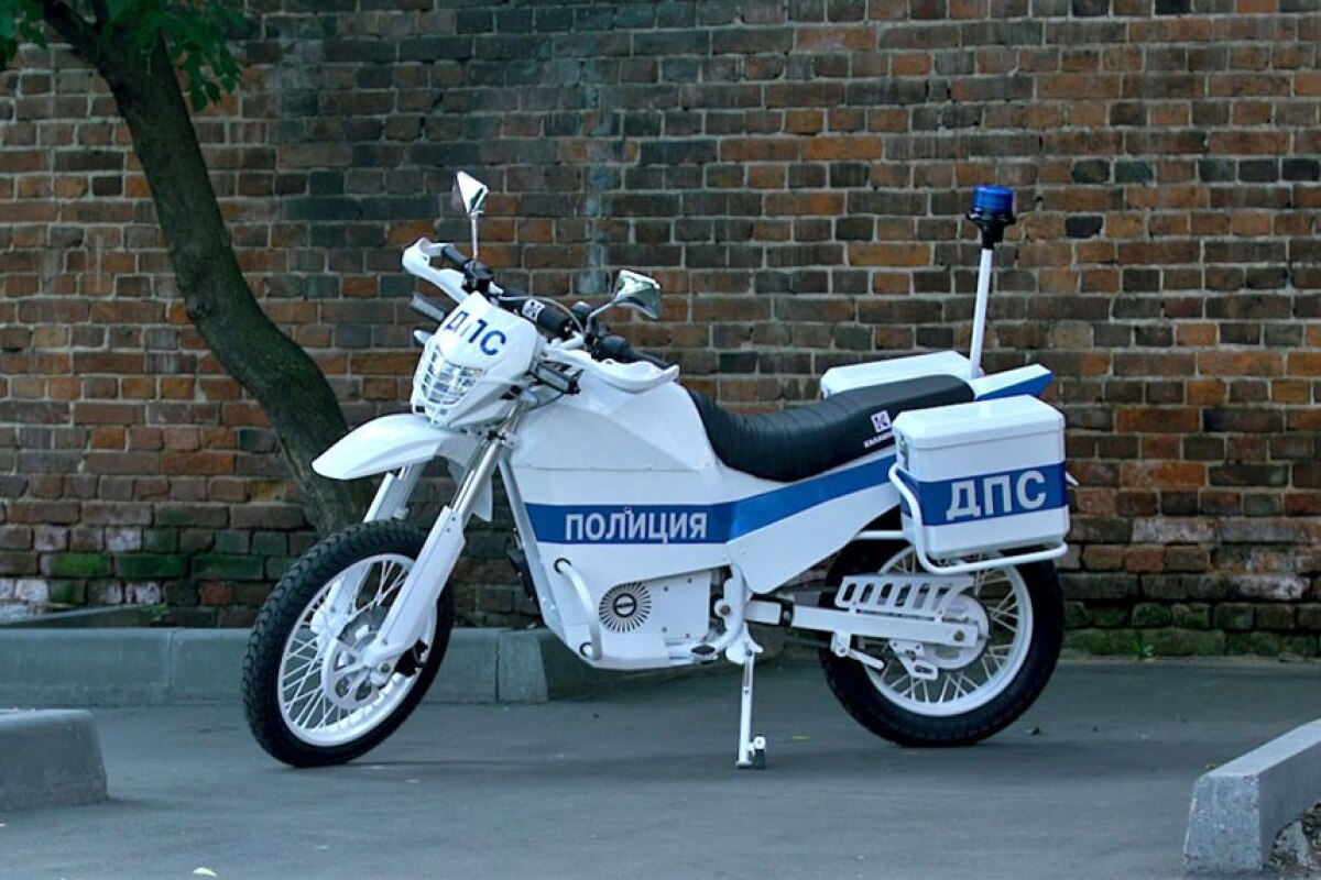 Iž Kalašnikov - elektrické enduro