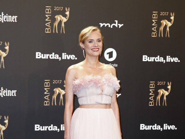 Herečka Diane Kruger v kreácii Giambattista Valli Couture.
