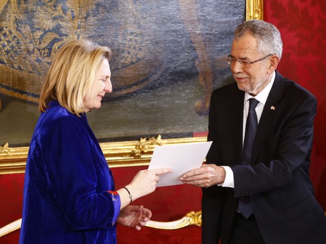 Alexander van der Bellen, Karin Kneisslová