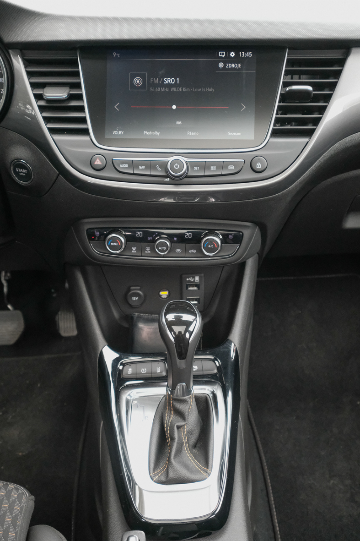 Opel Crossland X