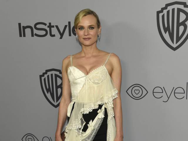 Herečka Diane Kruger prišla v kreácii Alexander McQueen. 