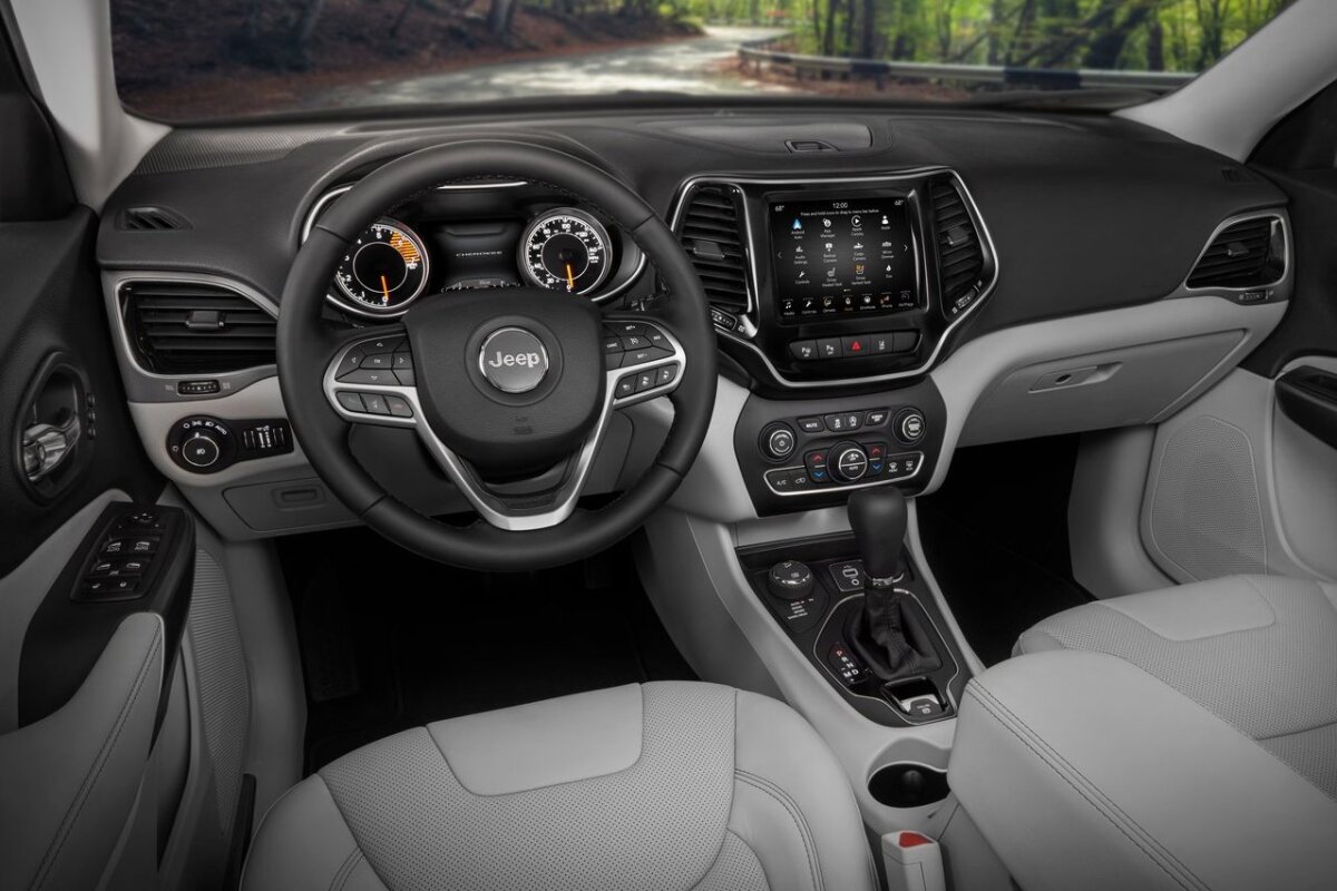 Jeep Cherokee - 2018