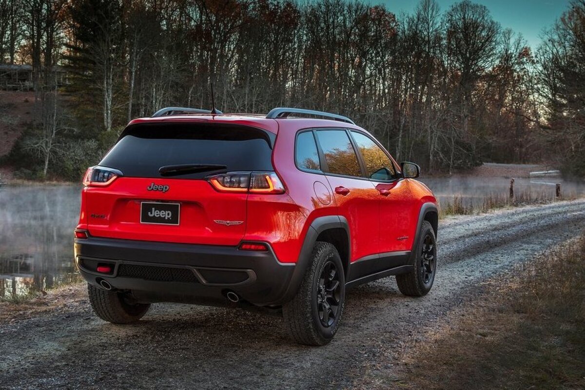 Jeep Cherokee - 2018