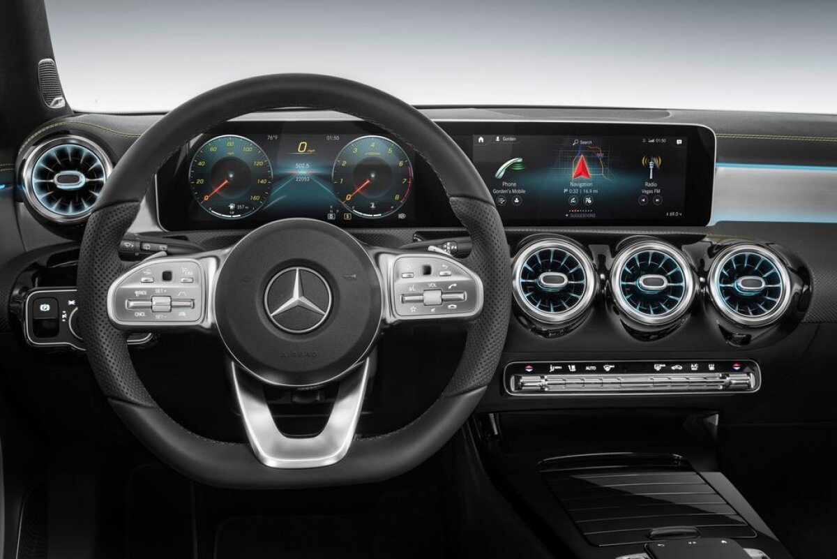 Mercedes-Benz A - 2018