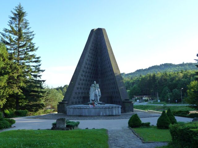 dukla, socha