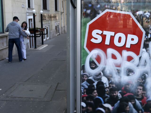 orbán, bilboard