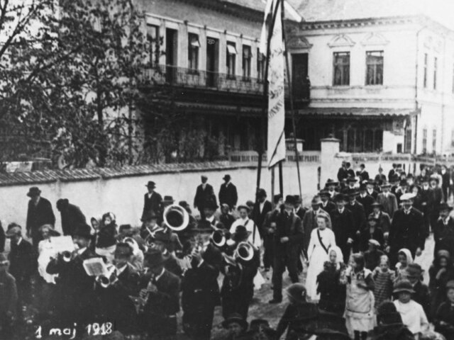 Na mikulášskej manifestácii sa 1. mája 1918 zišlo vyše 2-tisíc ľudí z celého Liptova.