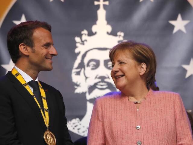 Angela Merkelová, Emmanuel Macron