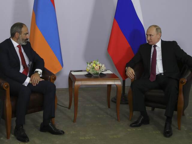 Nikol Pašinjan Vladimir Putin