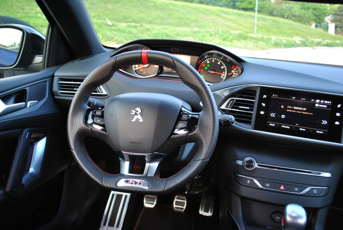 Peugeot 308 GTi