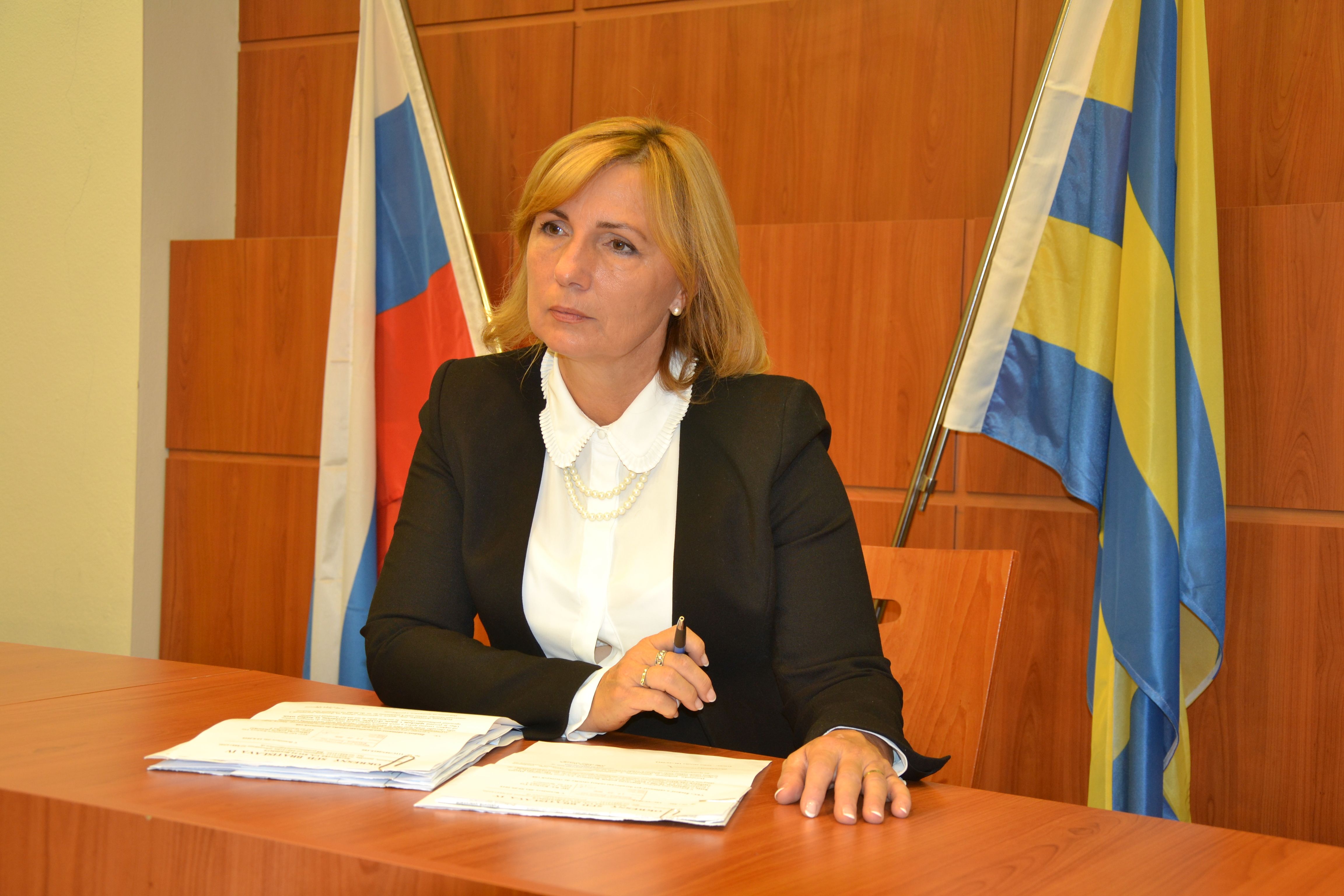 Starostka Karlovej Vsi, poslankyňa bratislavského mestského zastupiteľstva a zároveň členka komisie pre ochranu verejného poriadku Dana Čahojová.