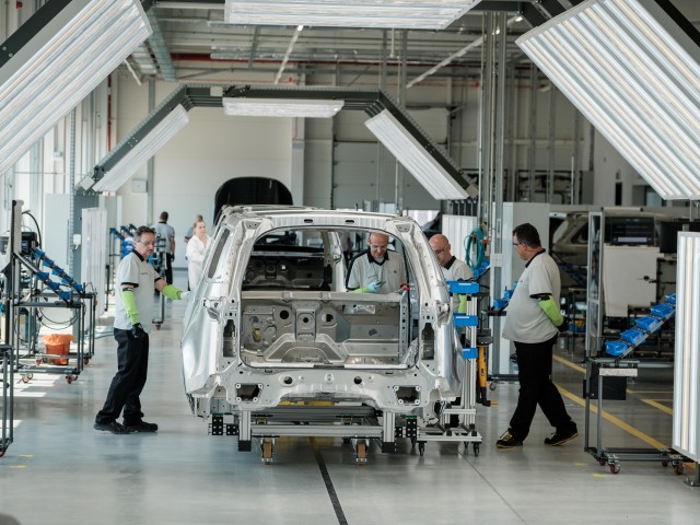 jaguar land rover, treningove centrum