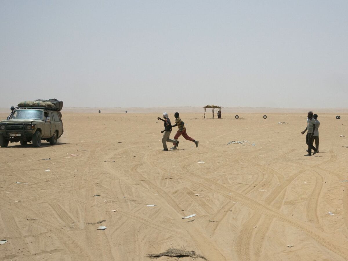 Sahara, Alžírsko, migranti