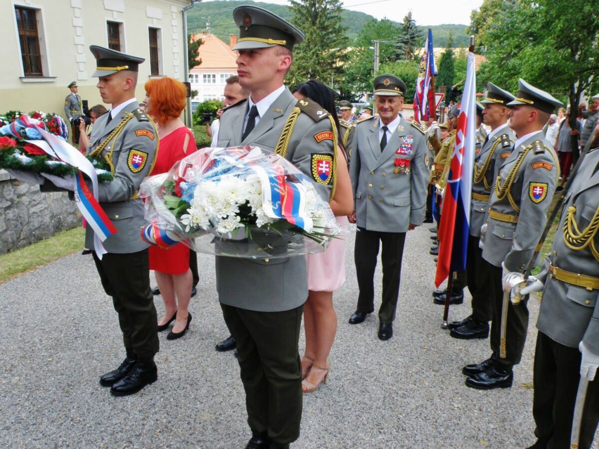 štefánik