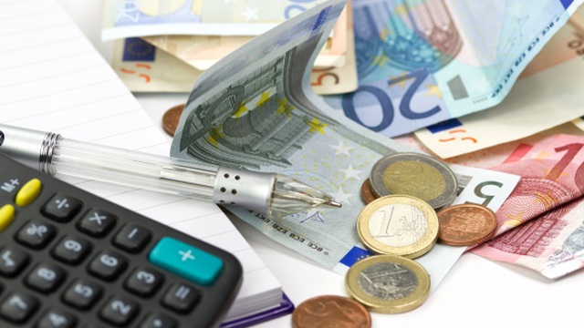 Študenti I. a II. stupňa vysokoškolského štúdia si od štátu môžu požičať maximálne 2 500 eur.