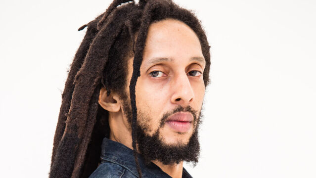 Mnohých fanúšikov reggae potešilo meno Julian Marley.