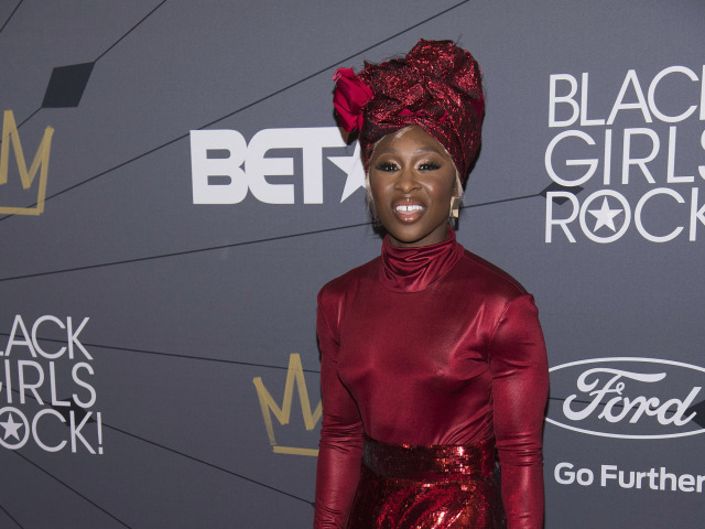 Herečka a muzikálová speváčka Cynthia Erivo,.
