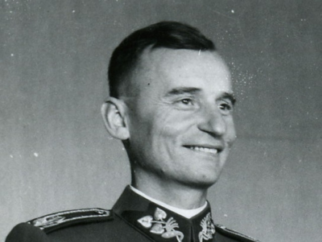 GOLIANportret