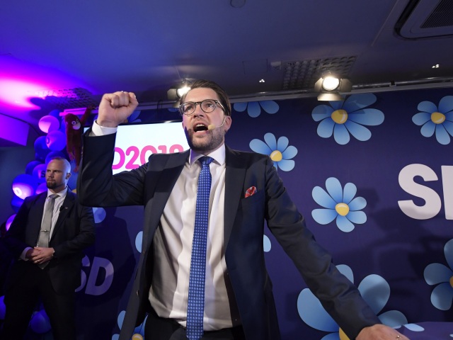 Krajne pravicoví Švédski demokrati pod vedením Jimmieho Akessona skončili tretí a chcú byť jazýčkom na politických váhach.
