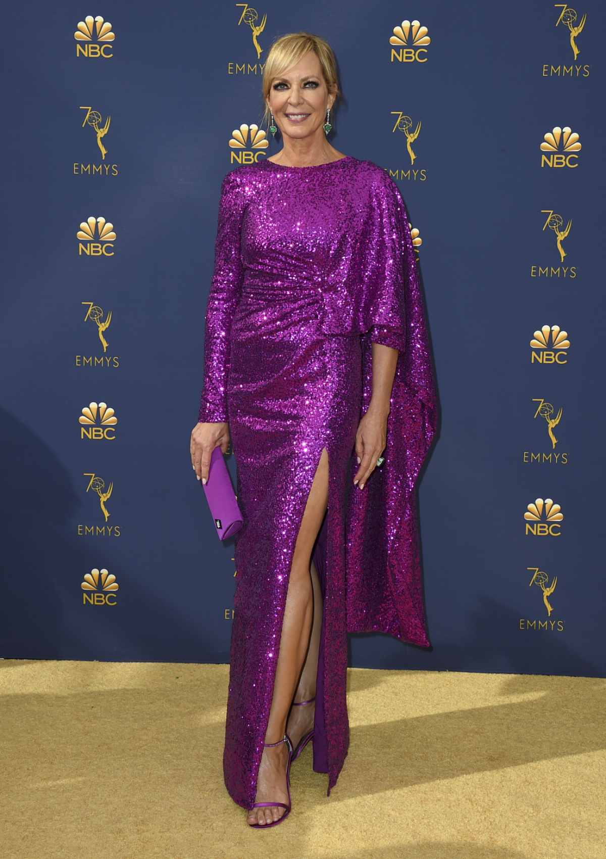 Herečka Allison Janney prišla v kreácii Prabal Gurung.