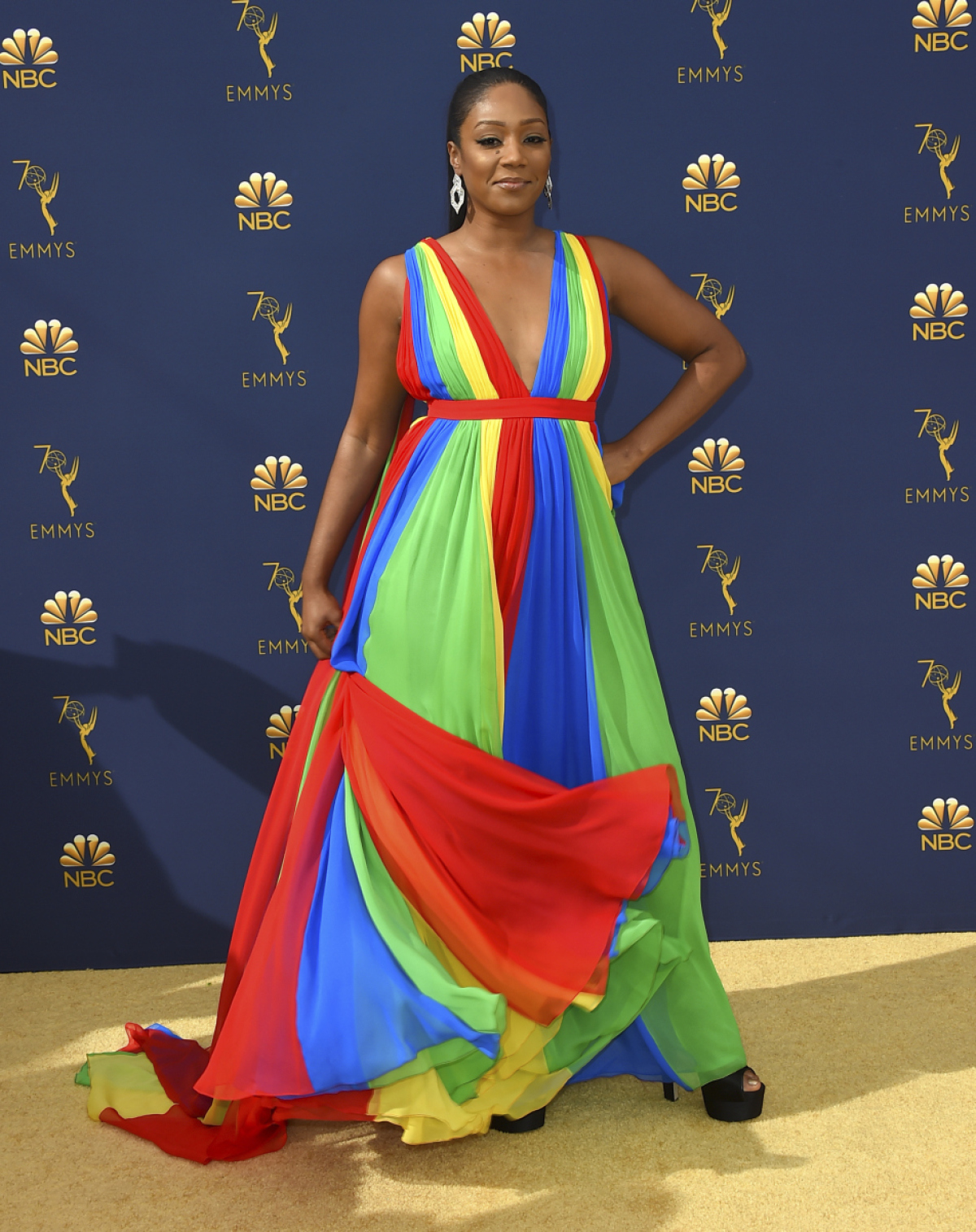 Herečka Tifanny Haddish v kreácii Atelier Prabal Gurung.