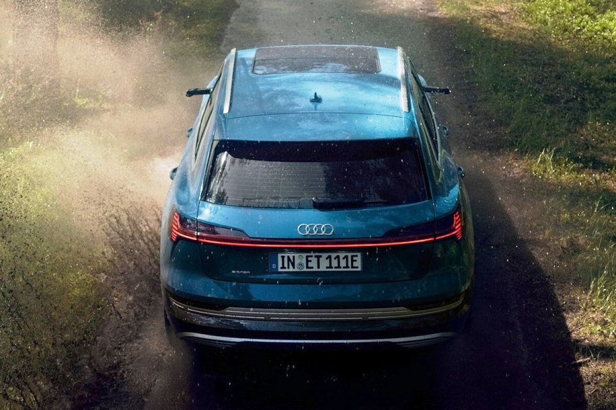 Audi e-tron - 2018