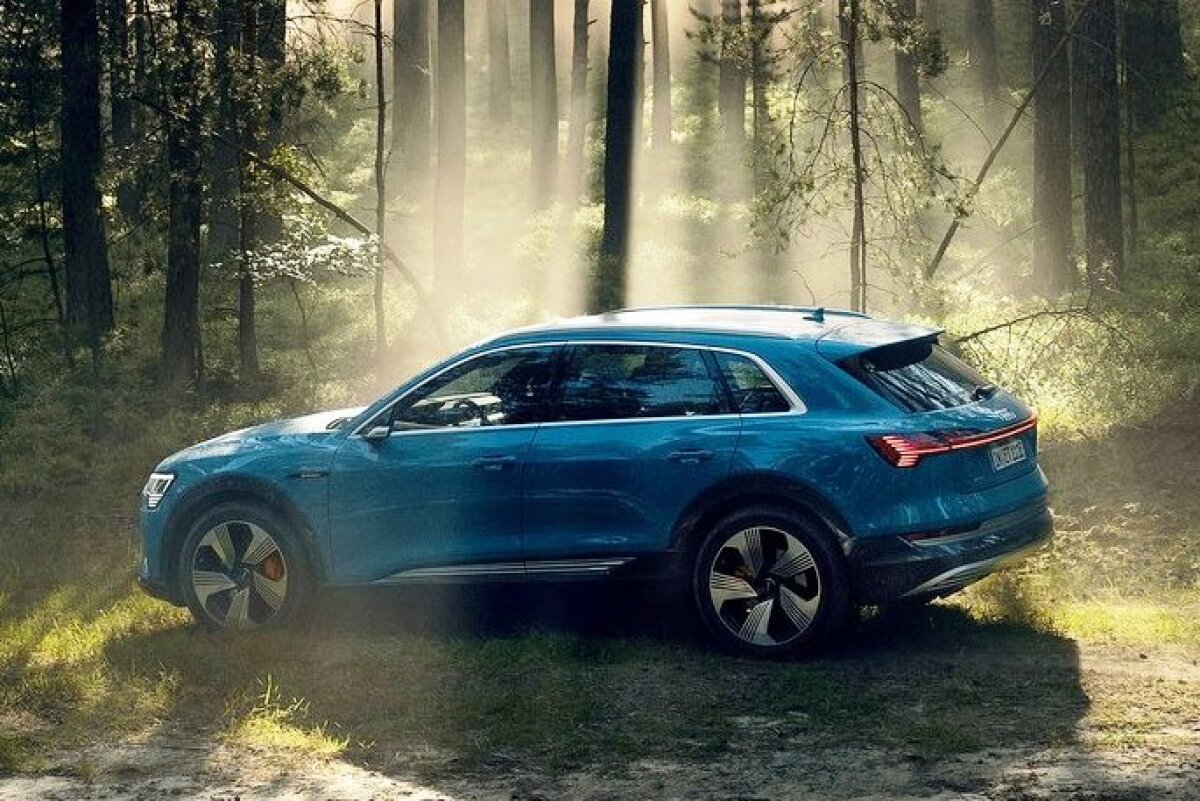 Audi e-tron - 2018