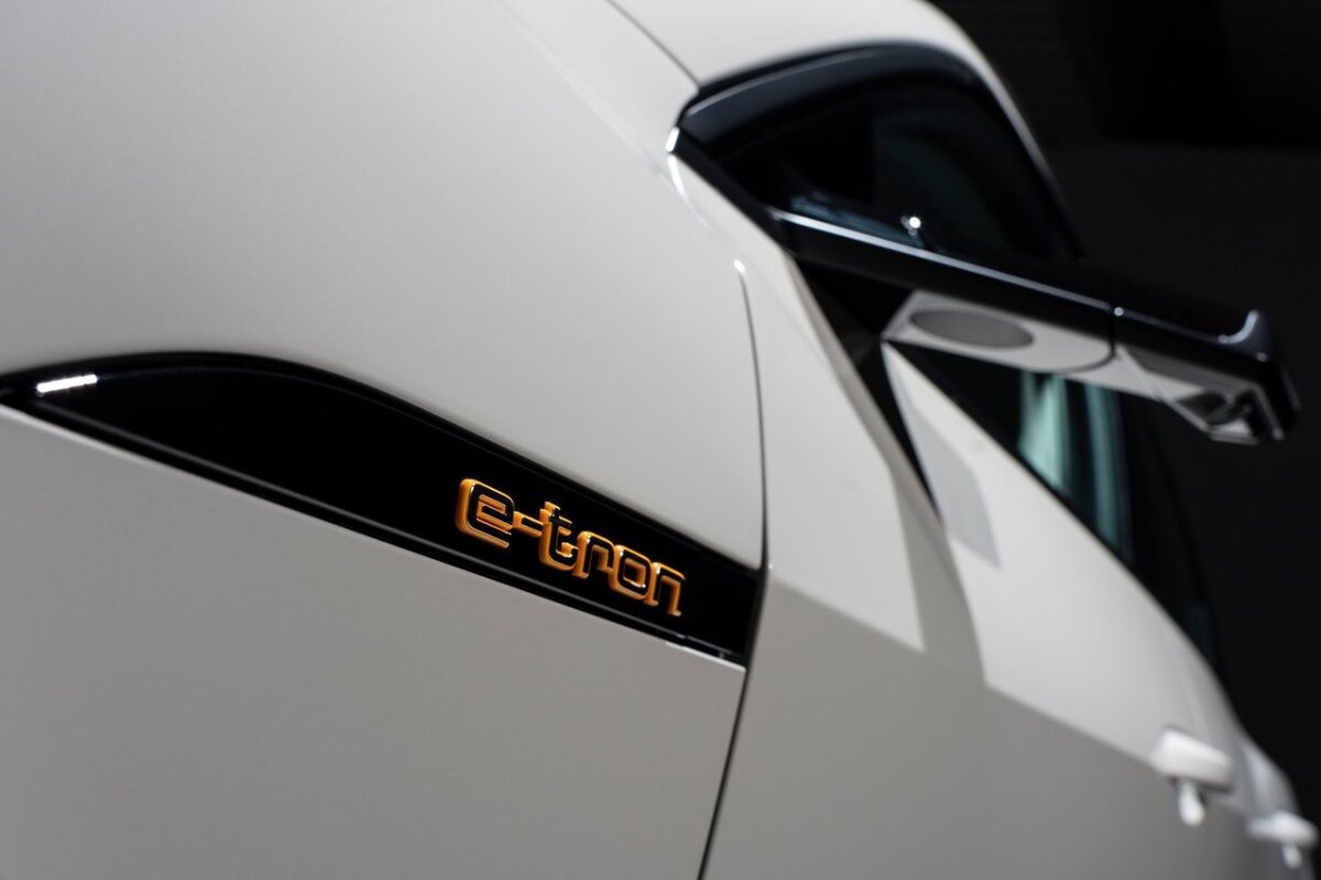 Audi e-tron - 2018