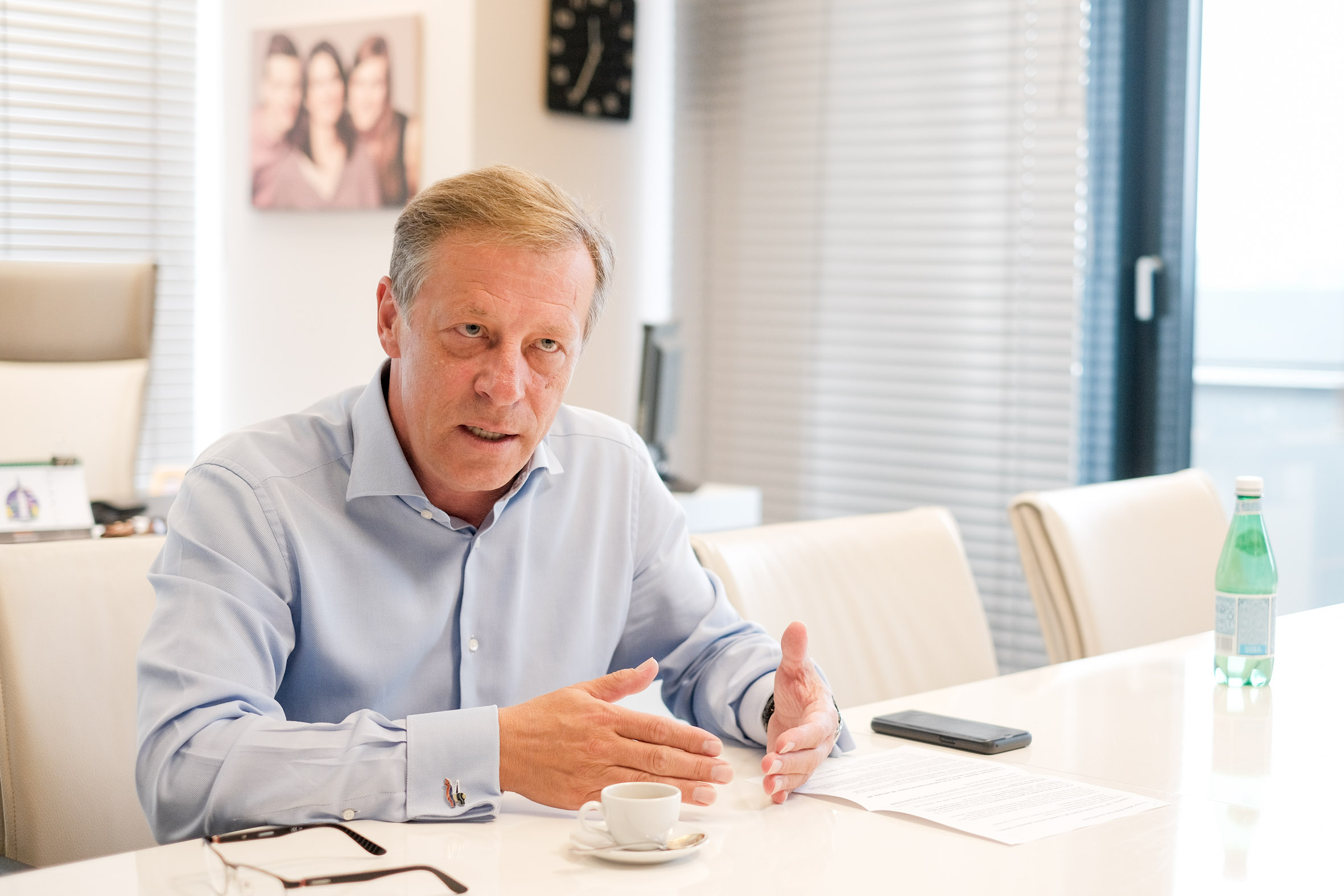 Nová 5G sieť príde na Slovensko na prelome rokov 2020 a 2021, hovorí šéf operátora Orange Pavol Lančarič.