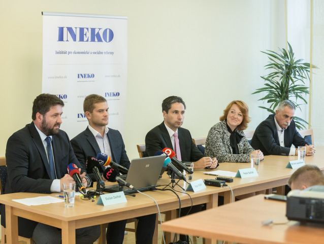 nemocnica roka, INEKO
