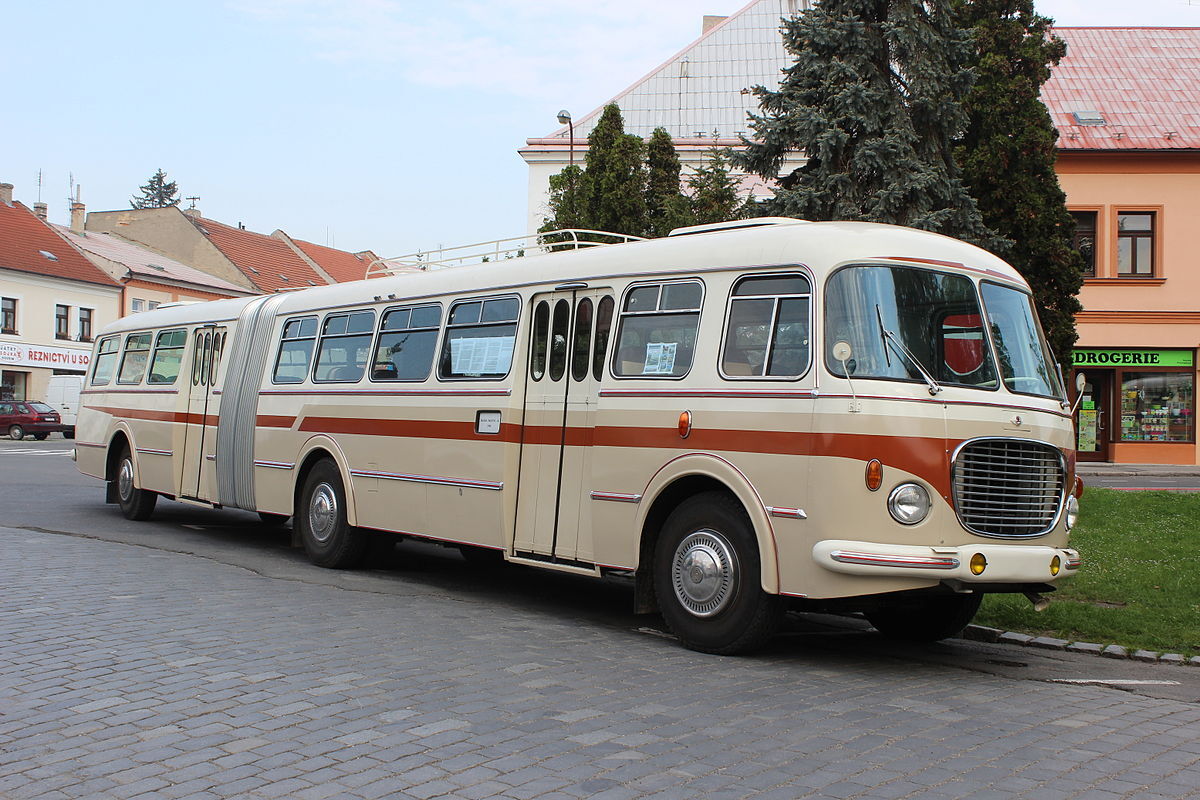 V ktorom meste testovala Škoda prototyp kĺbovej verzie autobusu RTO?