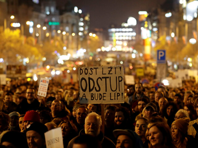 praha, babiš, protest