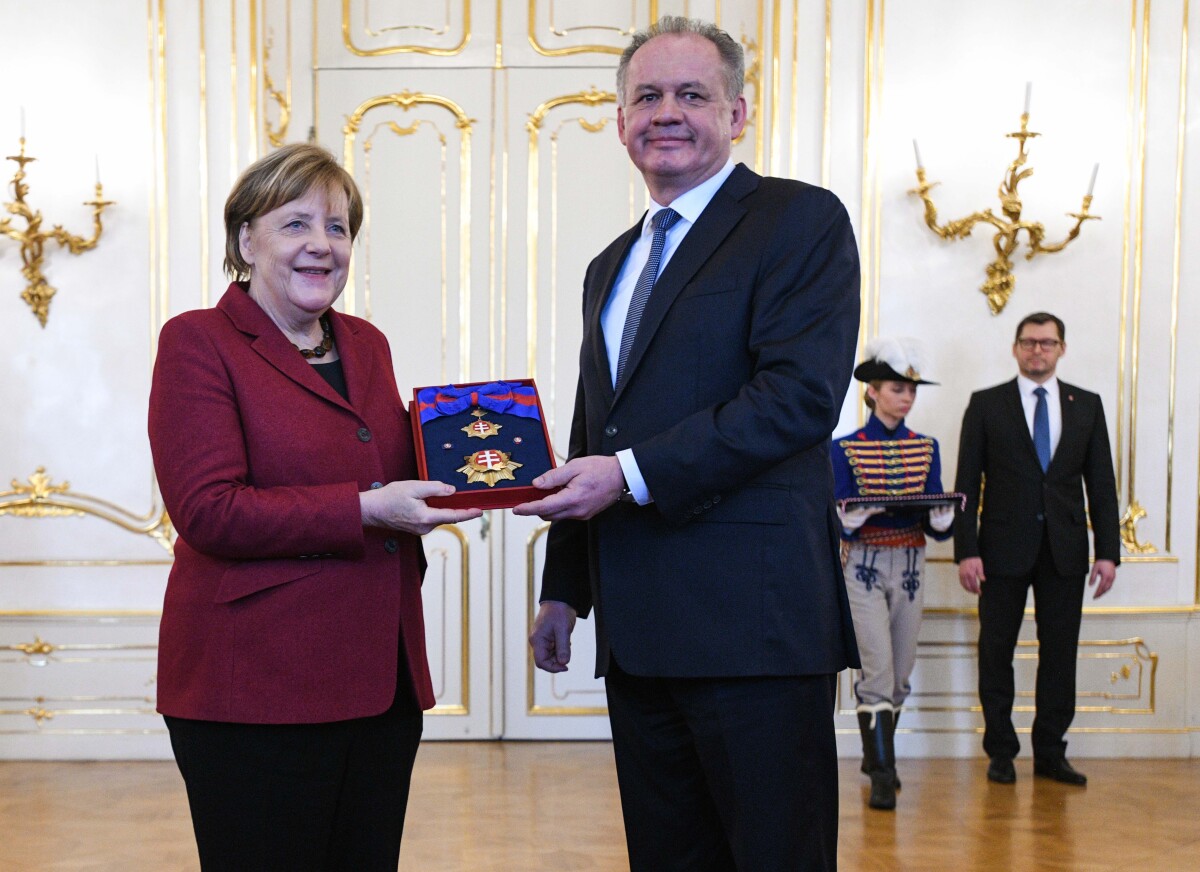 PREZIDENT: Prijal nemeckú kancelárku