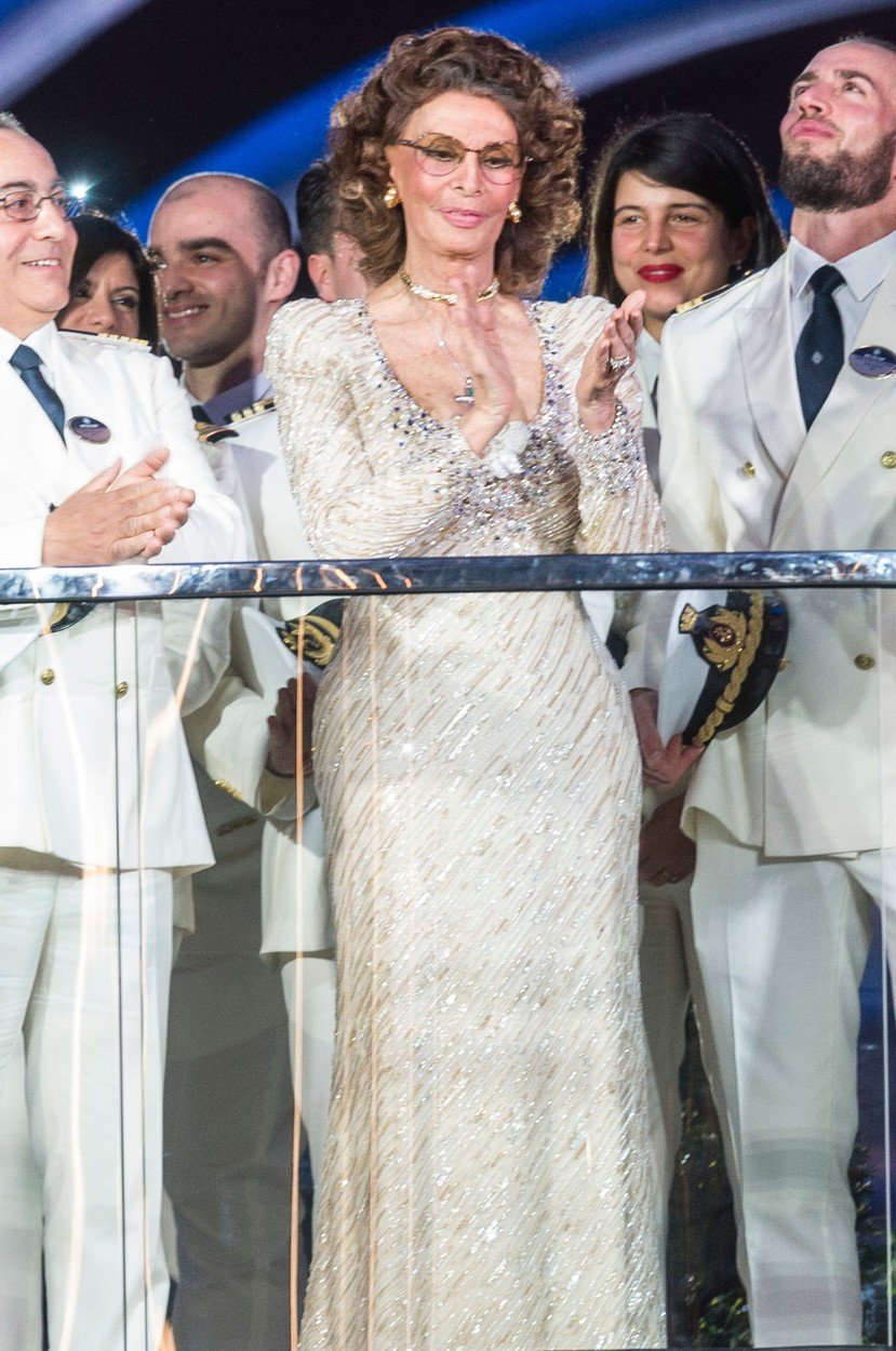Sophia Loren počas krstu luxusnej výletnej lode v Southamptone.