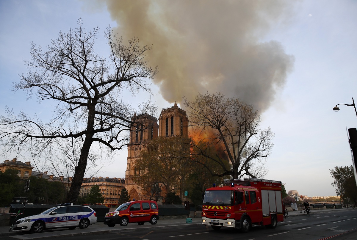 Francúzsko Paríž katedrála požiar