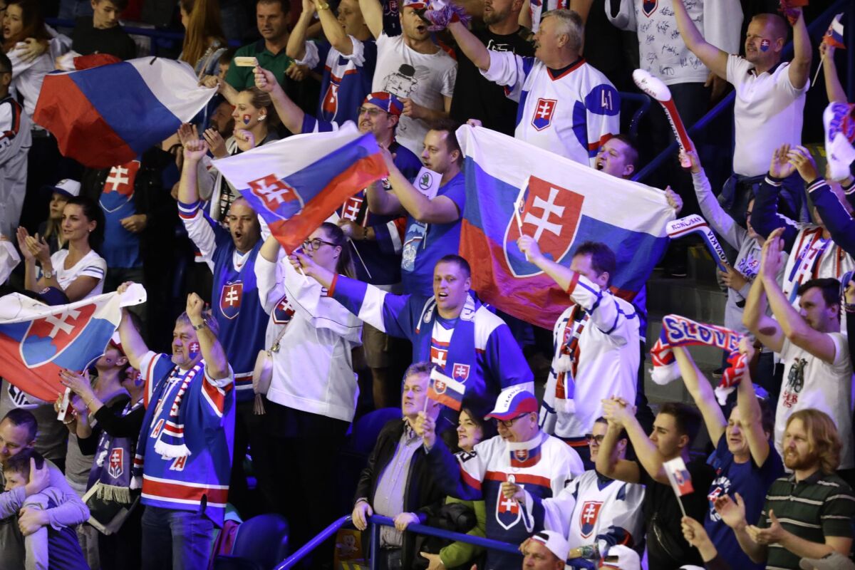 slovensko fans hokej