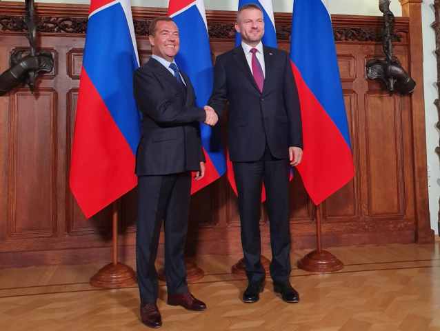 Pellegrini a Medvedev