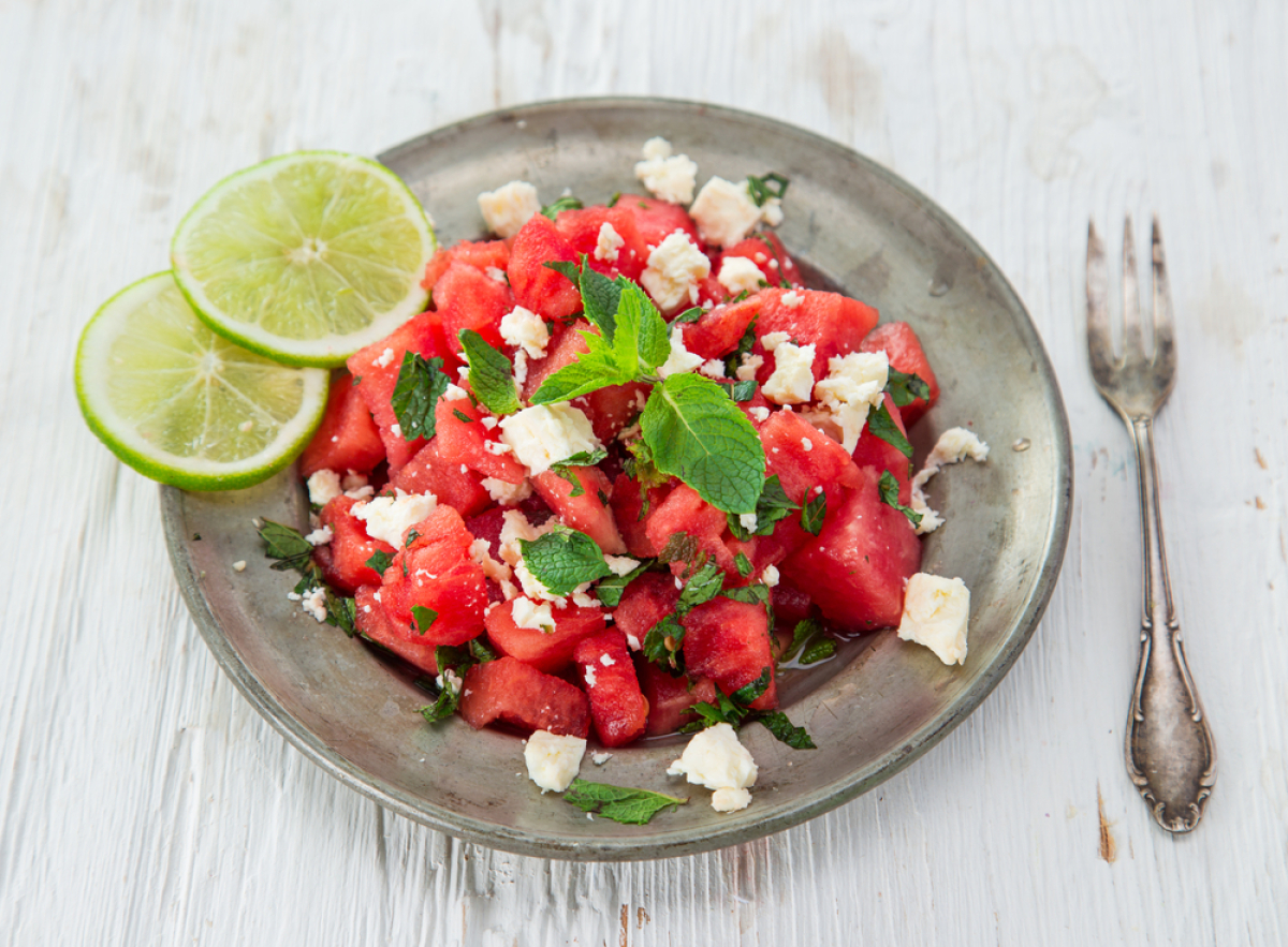 melón, šalát, feta, mäta