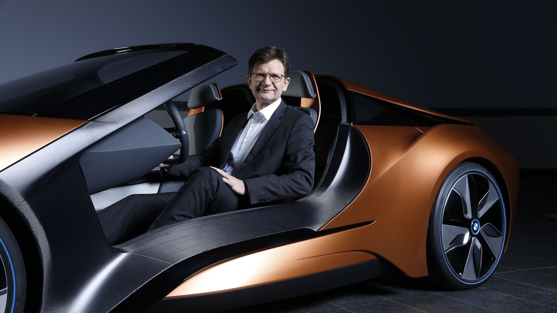 Klaus Fröhlich stál pri zrode elektrickej stratégie BMW už v roku 2004. Nezáujem zákazníkov o elektromobily však ich nástup spomaľuje.