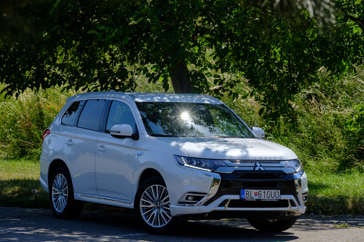 Mitsubishi Outlander PHEV