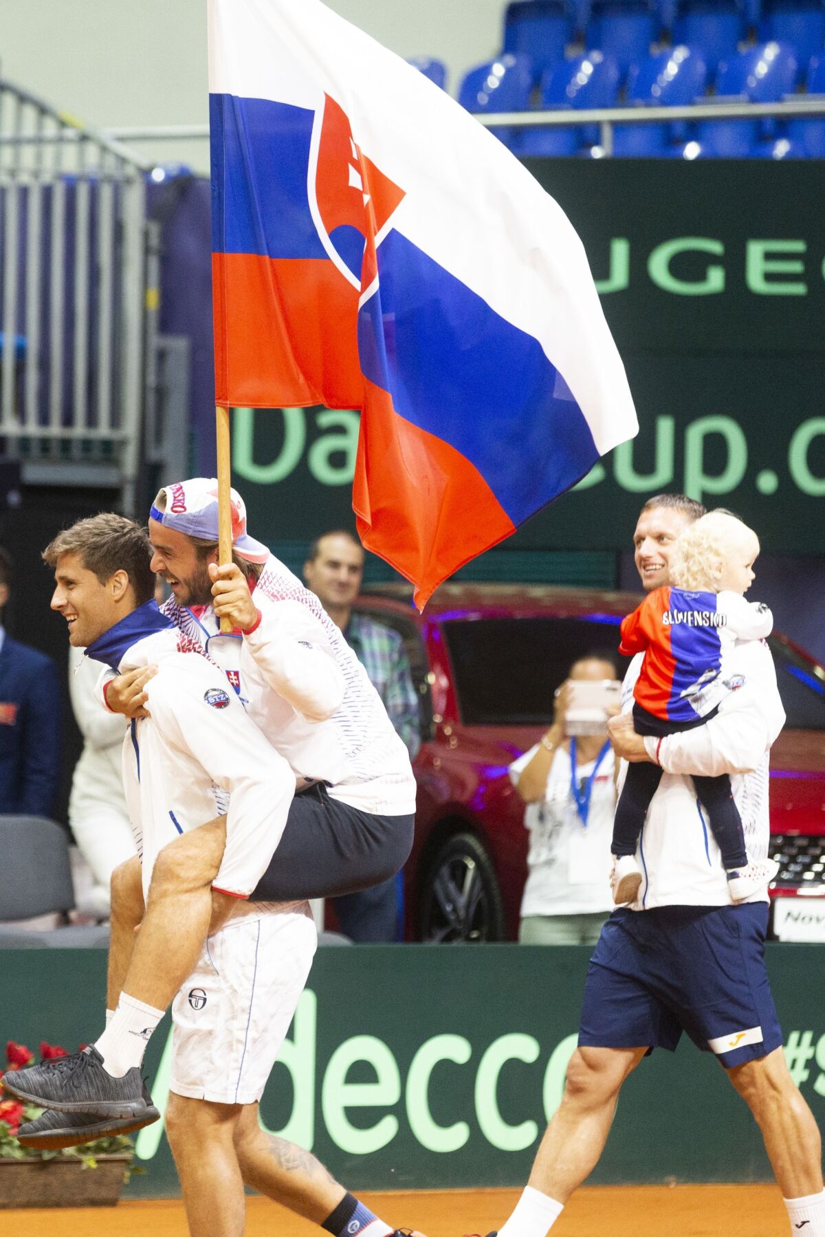 SR Davis Cup tenis Švajčiarsko tretia dvojhra BAX